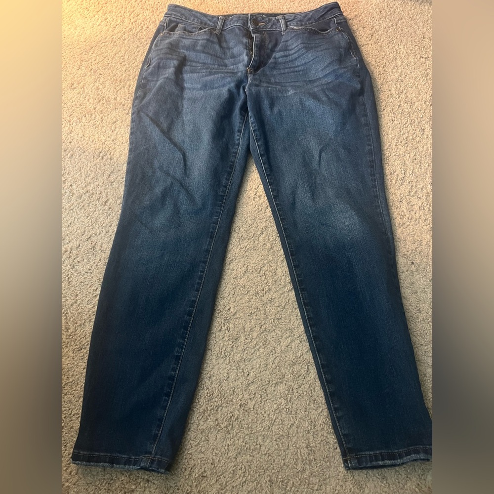 Sonoma Classic Straight Leg Jeans Casual Everyday Normcore Mid Rise Size 14R